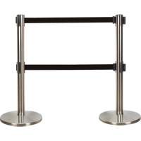 Barri&egrave;re pour le contr&ocirc;le des foules &agrave; courroie double, Acier, 35" h, Ruban Noir, Longueur du ruban 7' Maritime Industrial Rubber