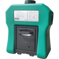 Poste de douche oculaire portable autonome, Aliment&eacute; par gravit&eacute;, Capacit&eacute; 16 gal., Conformit&eacute; ANSI Z358.1 Maritime Industrial Rubber