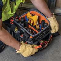 Fourretout Tradesman Pro, Nylon balistique, 40 pochettes, Noir/Orange Maritime Industrial Rubber