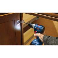 Trousse perceuse-visseuse compacte sans balais, Lithium-ion, 18 V, Mandrin 1/2", Couple 400 lb-po Maritime Industrial Rubber