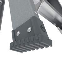 Step Ladder, 6', Fibreglass, 225 lbs. Capacity, Type 2 Maritime Industrial Rubber