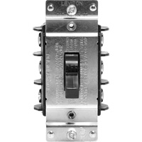 Interrupteur tripolaire monophas&eacute; Maritime Industrial Rubber